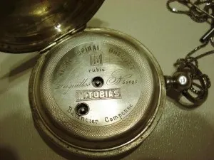 Куплю-продам старовинний годинник, старовинні годинники (кожні півгодини один кожен) Куплю-продам старовинний годинник, старовинні годинники