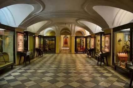 Кунсткамера в Харкові сайт, експозиції, адреса, режим роботи, як дістатися до кунсткамери