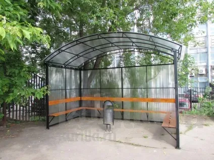 Курилки з полікарбонату, навіси-курилки, виготовлення вуличних курилок (курилок) Курилки з полікарбонату, навіси-курилки, виготовлення вуличних курилок