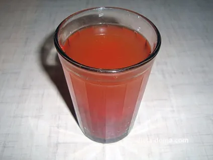 Куряче філе з грибами і томатом