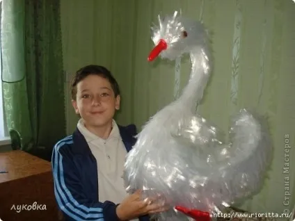 Лебеді з парникової плівки (як зробити лебедя) Лебеді з парникової плівки