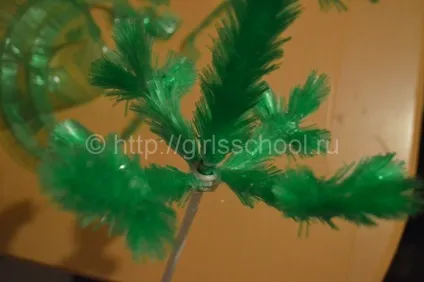 Лка з пластикових пляшок своїми руками, як зробити ялинку з пластикових пляшок, жіноча школа (пляшок) Лка з пластикових пляшок своїми руками, як зробити ялинку з пластикових пляшок, жіноча школа