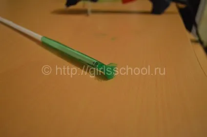 Лка з пластикових пляшок своїми руками, як зробити ялинку з пластикових пляшок, жіноча школа (ялинку) Лка з пластикових пляшок своїми руками, як зробити ялинку з пластикових пляшок, жіноча школа