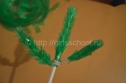 Лка з пластикових пляшок своїми руками, як зробити ялинку з пластикових пляшок, жіноча школа (ялинку) Лка з пластикових пляшок своїми руками, як зробити ялинку з пластикових пляшок, жіноча школа