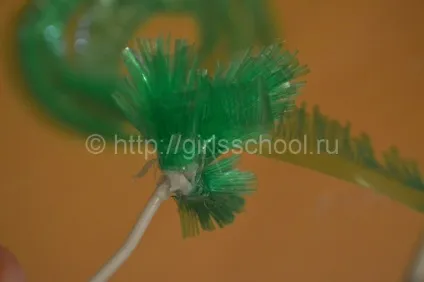 Лка з пластикових пляшок своїми руками, як зробити ялинку з пластикових пляшок, жіноча школа (зробити) Лка з пластикових пляшок своїми руками, як зробити ялинку з пластикових пляшок, жіноча школа