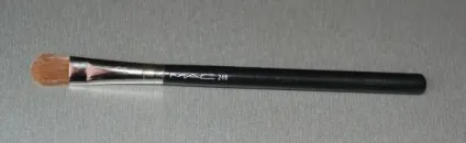 Улюблена косметика mac відгуки
