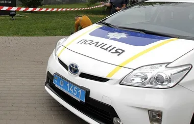 Поїзд з фрагментами зображень картин російського живопису запустили в метро Москви - Київ (москви) Поїзд з фрагментами зображень картин російського живопису запустили в метро Москви - Київ