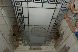 Як правильно зробити установку скляної стелі, монтаж своїми руками (скляного) Як правильно зробити установку скляної стелі, монтаж своїми руками