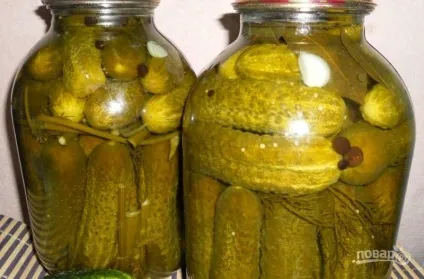 Мариновані солоні огірки - покроковий рецепт з фото на (кулінари) Мариновані солоні огірки - покроковий рецепт з фото на