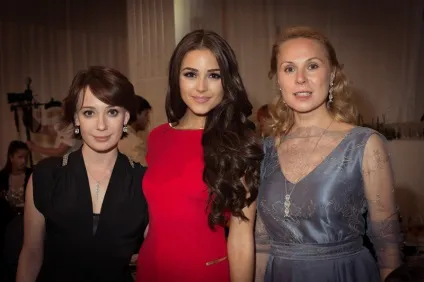 Міс всесвіт-оливия Калп, блогер izolda_laf на сайті 7 серпня 2014 року, пліткар