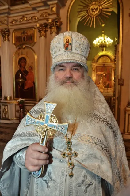 Митрофорний протоієрей що це за звання, хто його отримує і за які заслуги (митрофорний) Митрофорний протоієрей що це за звання, хто його отримує і за які заслуги