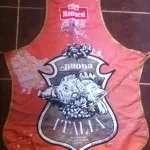 Нанесення логотипу машинною вишивкою (вишивка логотипів на замовлення) Нанесення логотипу машинною вишивкою