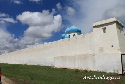 Наследніцкая фортеця, автобродяга