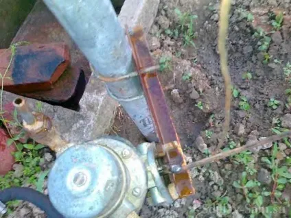 Насос для води за допомогою простого вітряка, зроби сам (води) Насос для води за допомогою простого вітряка, зроби сам