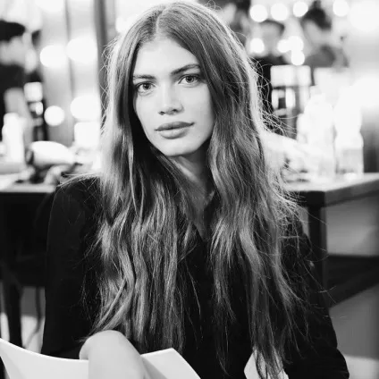 На обкладинці журналу vogue вперше з'явилася модель-трансгендер, журнал cosmopolitan (vogue) На обкладинці журналу vogue вперше з'явилася модель-трансгендер, журнал cosmopolitan