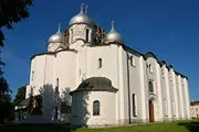 Новгородський кремль - це