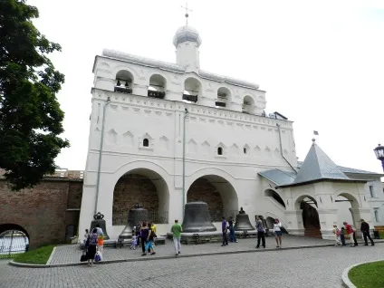 Новгородський кремль музеї, історія та пам'ятки (кремль) Новгородський кремль музеї, історія та пам'ятки