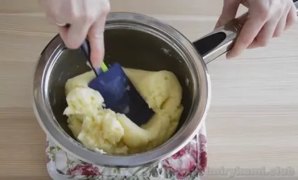 Як приготувати профітролі з начинкою покроковий рецепт з фото (приготувати) Як приготувати профітролі з начинкою покроковий рецепт з фото
