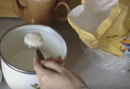 Як приготувати профітролі з начинкою покроковий рецепт з фото (рецепт) Як приготувати профітролі з начинкою покроковий рецепт з фото