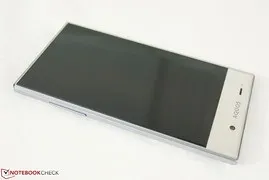 Огляд смартфона sharp aquos crystal