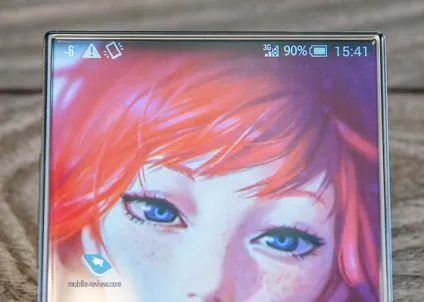 Огляд японського смартфона sharp aquos crystal (305sh)