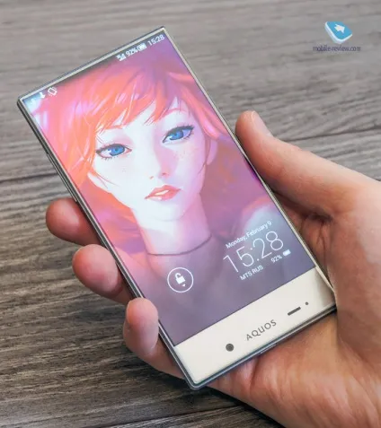 Огляд японського смартфона sharp aquos crystal (305sh)