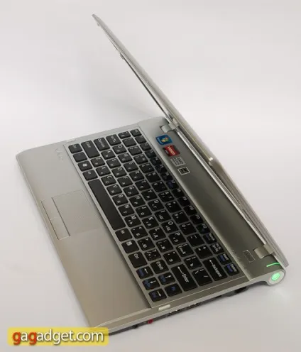 Огляд субноутбука sony vaio yb1 (vpc-yb1s1r) на базі процесора amd e-350 (vaio yb1) Огляд субноутбука sony vaio yb1 (vpc-yb1s1r) на базі процесора amd e-350