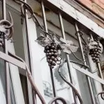 Віконні решітки - надійний захист будинку (решітки Ковані решітки) Віконні решітки - надійний захист будинку