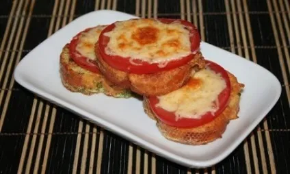 Омлет з грибами, помідорами і сиром (грибами) Омлет з грибами, помідорами і сиром