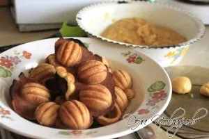 Горішки зі згущеним молоком - рецепт з фото (згущеним молоком) Горішки зі згущеним молоком - рецепт з фото