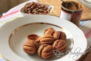 Горішки зі згущеним молоком - рецепт з фото (згущеним молоком) Горішки зі згущеним молоком - рецепт з фото