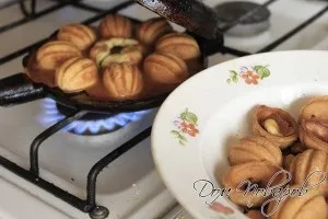 Горішки зі згущеним молоком - рецепт з фото (рецепт) Горішки зі згущеним молоком - рецепт з фото