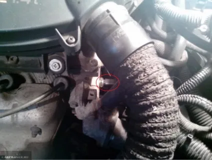 Основні причини чому не заводиться рено логан фото і відео