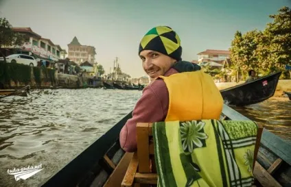 Озеро Інле - життя на воді (Інле мьянма) Озеро Інле - життя на воді