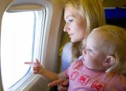 Переліт з маленькою дитиною