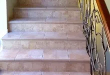 Плитка на сходи в будинку для ступенів всередині, фото тротуарної, керамічне облицювання, робота по (сходи) Плитка на сходи в будинку для ступенів всередині, фото тротуарної, керамічне облицювання, робота по