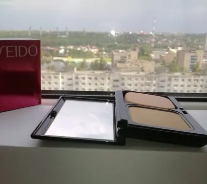 Плакати чи радіти shiseido sheer matifying compact spf 10 - напівпрозора матуюча пудра (sheer) Плакати чи радіти shiseido sheer matifying compact spf 10 - напівпрозора матуюча пудра