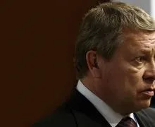 Покер з банкірами як Ігор Зюзін обіграв кредиторів «Мечела», компанії (игорь) Покер з банкірами як Ігор Зюзін обіграв кредиторів «Мечела», компанії