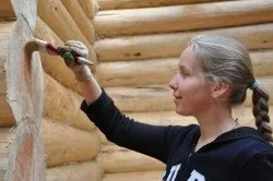 Фарбування будинку з бруса зовні (будинку) Фарбування будинку з бруса зовні