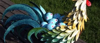 Виріб півень з коробки для яєць (виріб) Виріб півень з коробки для яєць
