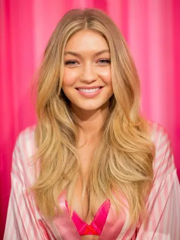 Як зробити ідеальні локони свої секрети розкрила стиліст victoria s secret, журнал cosmopolitan (ідеальні локони) Як зробити ідеальні локони свої секрети розкрила стиліст victoria s secret, журнал cosmopolitan