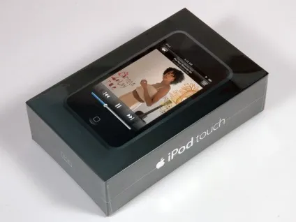 Як розібрати плеєр apple ipod touch 1-го покоління - блогофоліо роману паулова (touch) Як розібрати плеєр apple ipod touch 1-го покоління - блогофоліо роману паулова