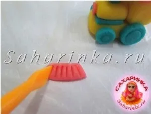 Поні, машинка і паровозик з мастики, майстер-клас - сахарінка