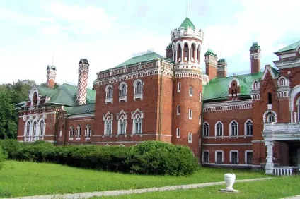 Селище Юркове - замок Шереметєва (Шереметьєво), сайт присвячений туризму та подорожей (селище) Селище Юркове - замок Шереметєва (Шереметьєво), сайт присвячений туризму і подорожей