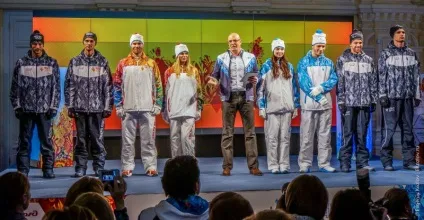 Представлений факел олімпіади 2014 в Первомайськ та уніформа факелоносців - #ekozlov (факел) Представлений факел олімпіади 2014 в Первомайськ та уніформа факелоносців - #ekozlov