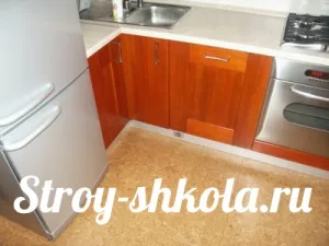 Пробкова підлога на кухні своїми руками - технологія укладання (своїми) Пробкова підлога на кухні своїми руками - технологія укладання