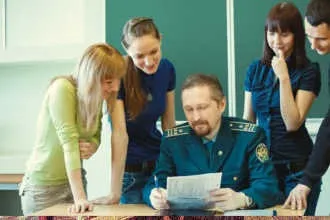 Професія митник опис, де вчитися, плюси і мінуси (митник професія опис навчання) Професія митник опис, де вчитися, плюси і мінуси