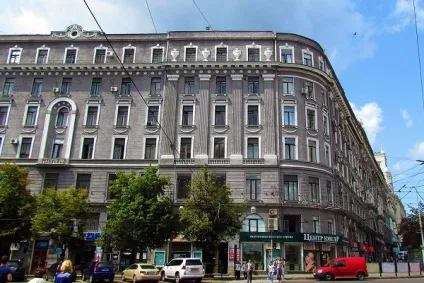 Прогулянки по Харкову площа конституції (прогулянки по Харкову: площа Конституції) Прогулянки по Харкову площа конституції