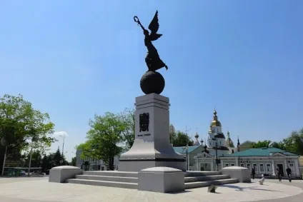 Прогулянки по Харкову площа конституції (площа) Прогулянки по Харкову площа конституції