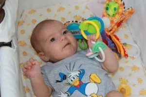 Розвиток 3х місячної дитини як забезпечити правильний догляд грудничку (догляд) Розвиток 3х місячної дитини як забезпечити правильний догляд грудничку
